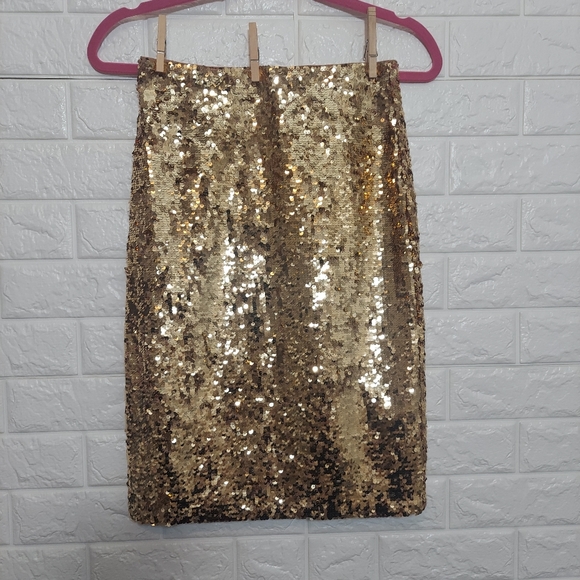 Alice + Olivia Ramos Fitted Gold Sequin Skirt Size 2 - Picture 6 of 16